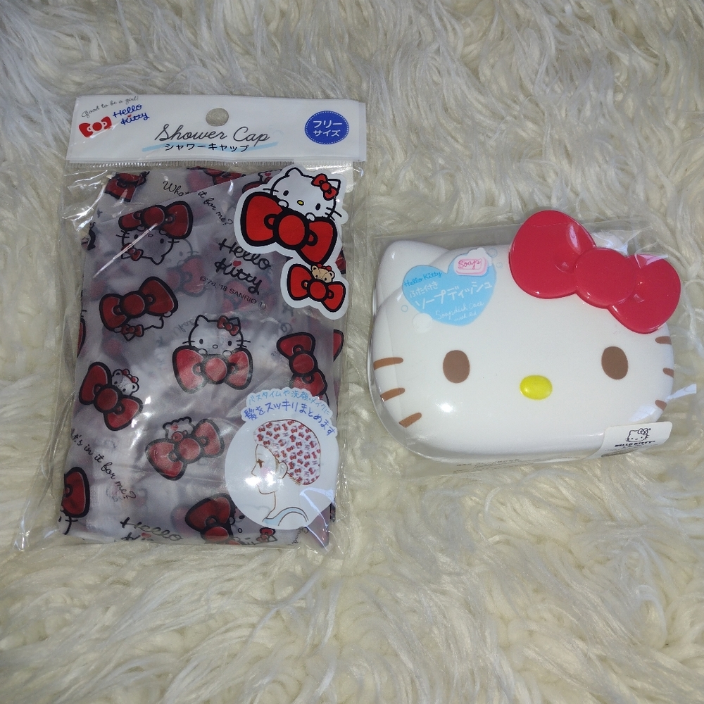 Hello Kitty shower cap & Soap Holder. - Picture 2 of 3